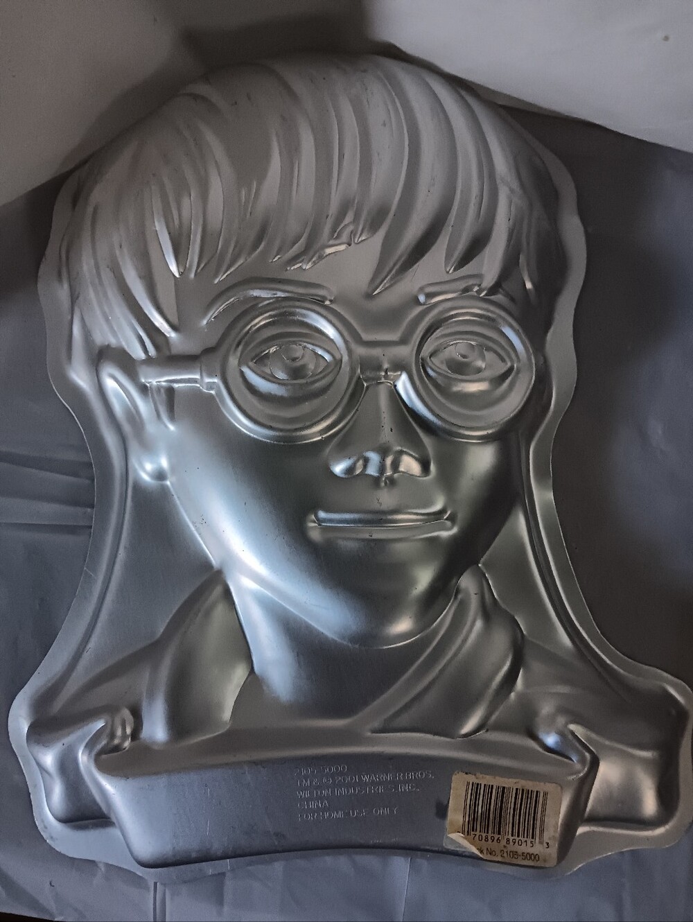 Wilton Harry Potter 2105-5000 Cake Mold Pan
